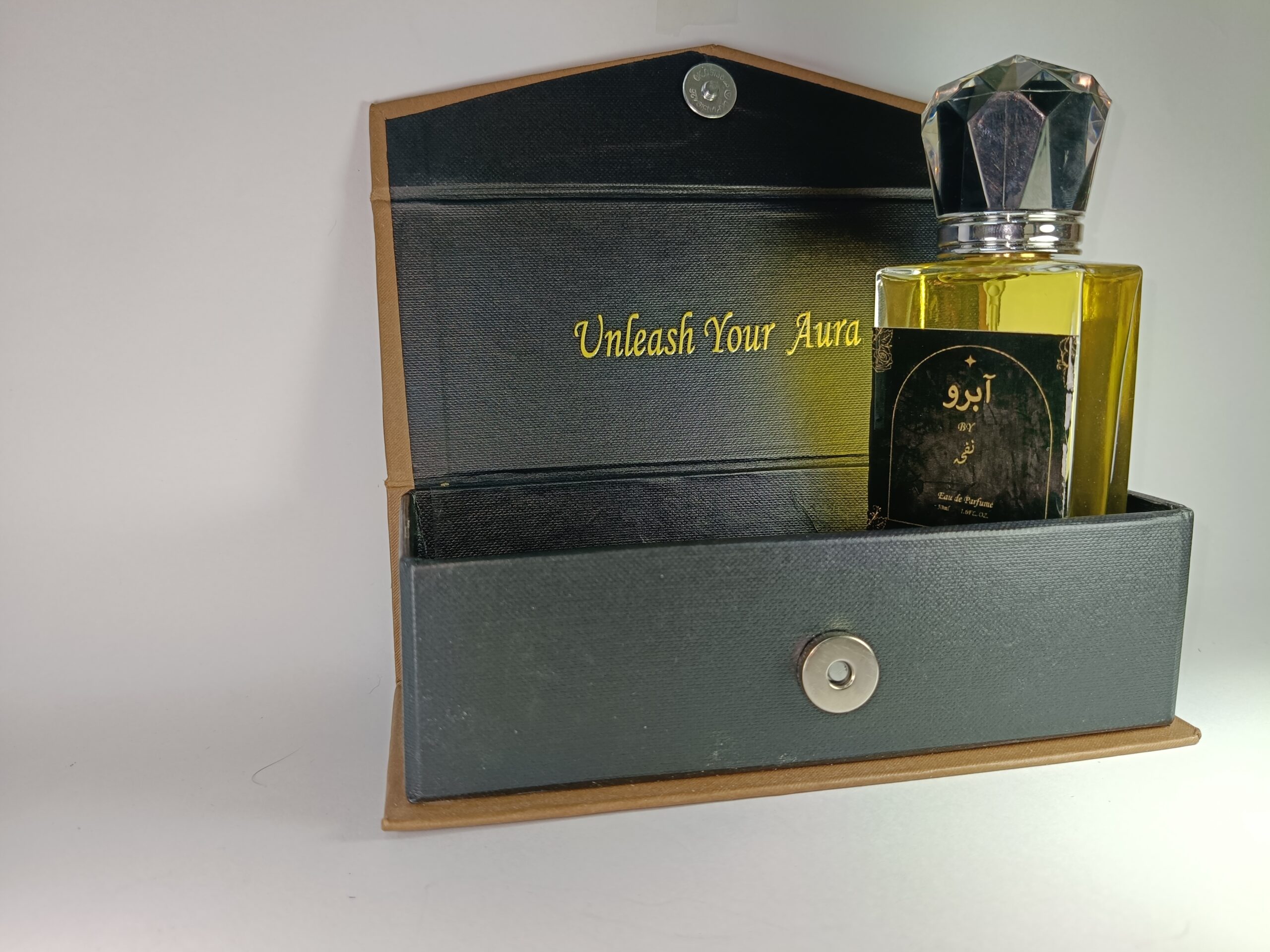 A Bold Fusion of Spice and Sweetness - Image 9